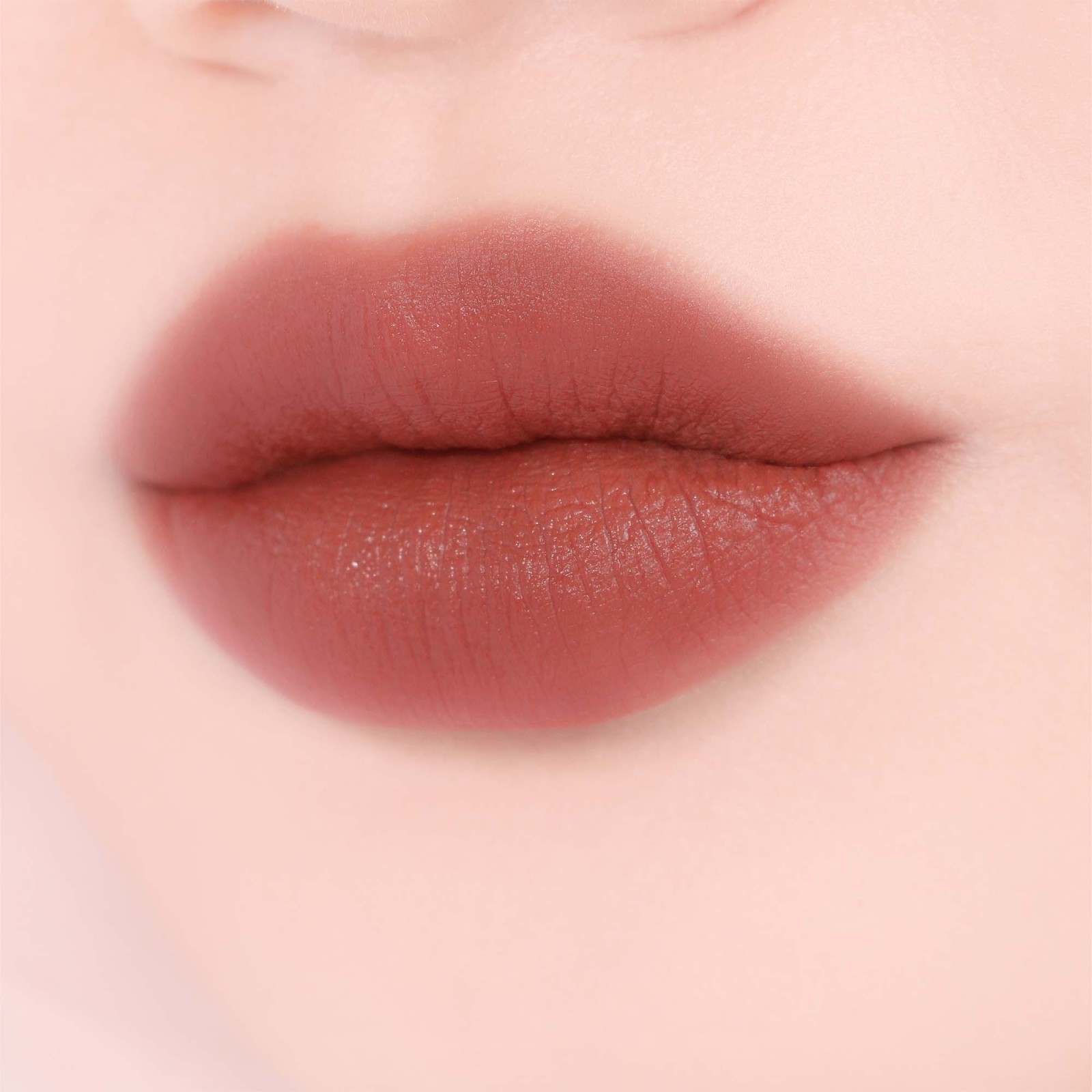 Lipsleek Blur · BRAYE | MiiN Cosmetics