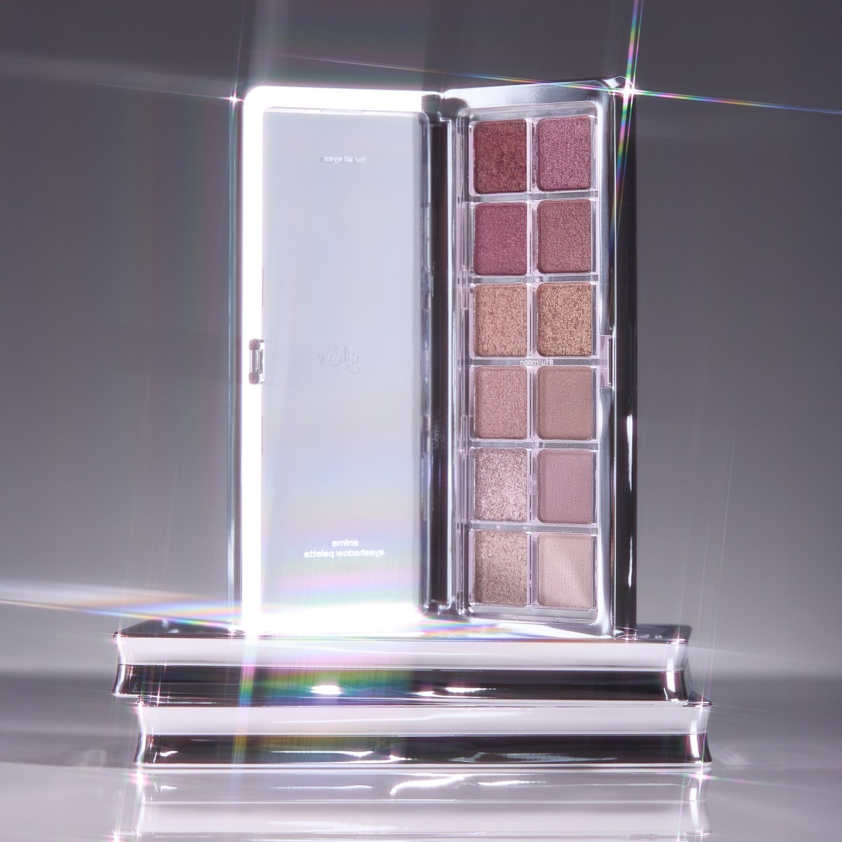 Anime Eyeshadow Palette · glow | MiiN Cosmetics