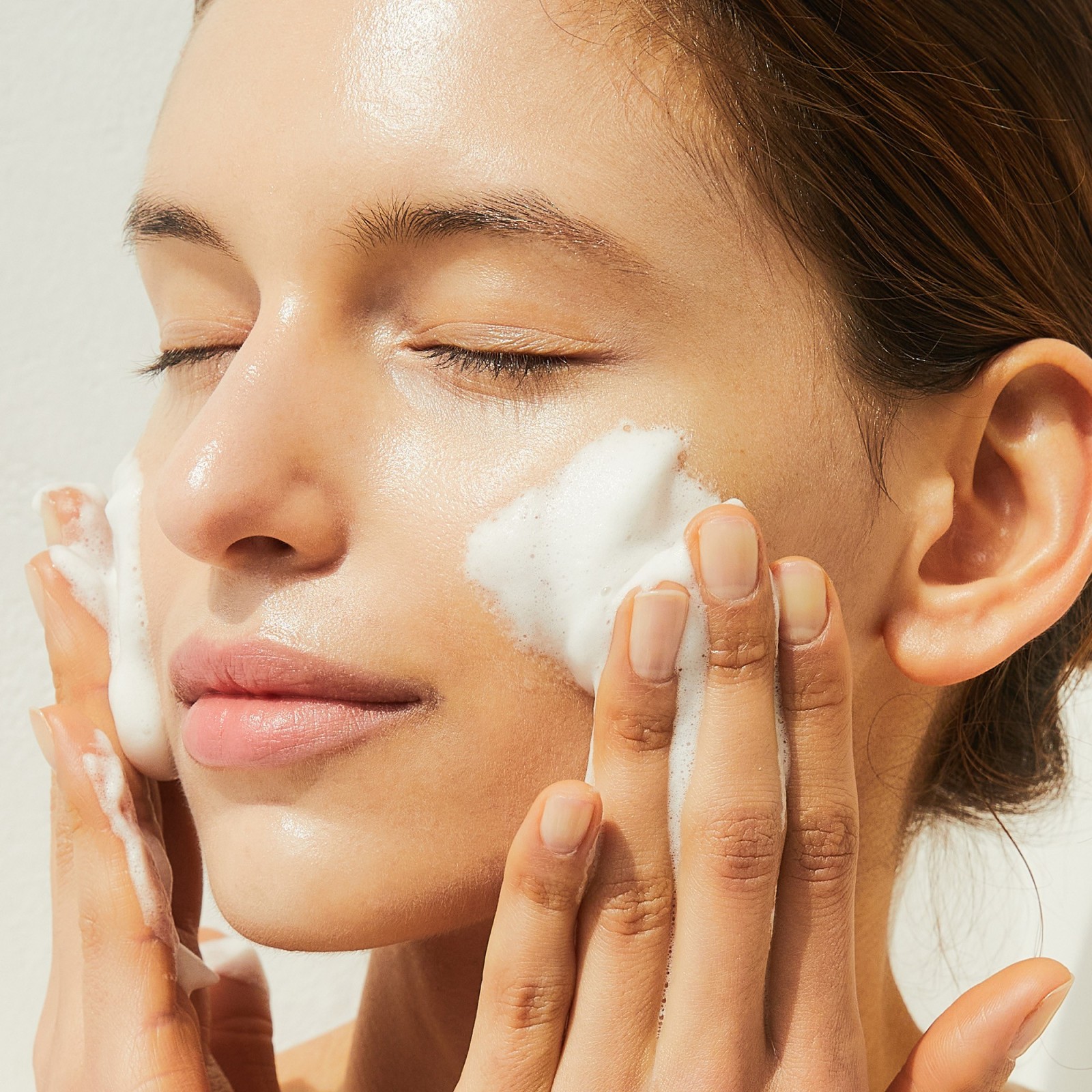 Madagascar Centella Ampoule Foam · SKIN1004 | MiiN Cosmetics