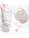 Cherry Blossom Glow Jam Cleanser · innisfree | MiiN Cosmetics