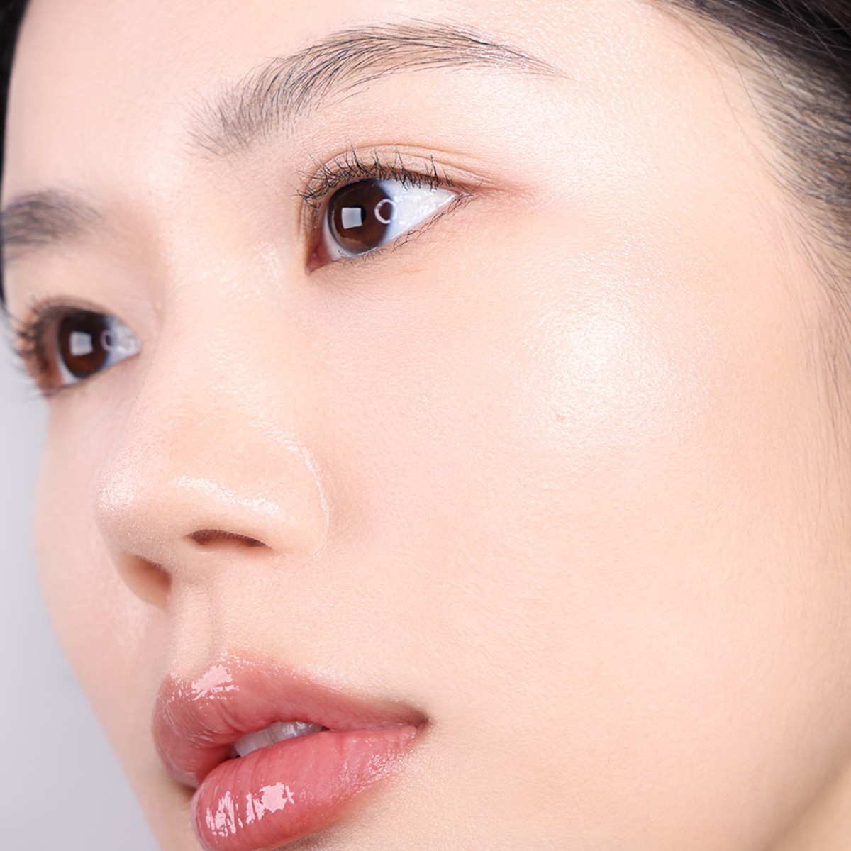Illuminateur Hyper-Fit Shimmering Serum · FEEV | MiiN Cosmetics