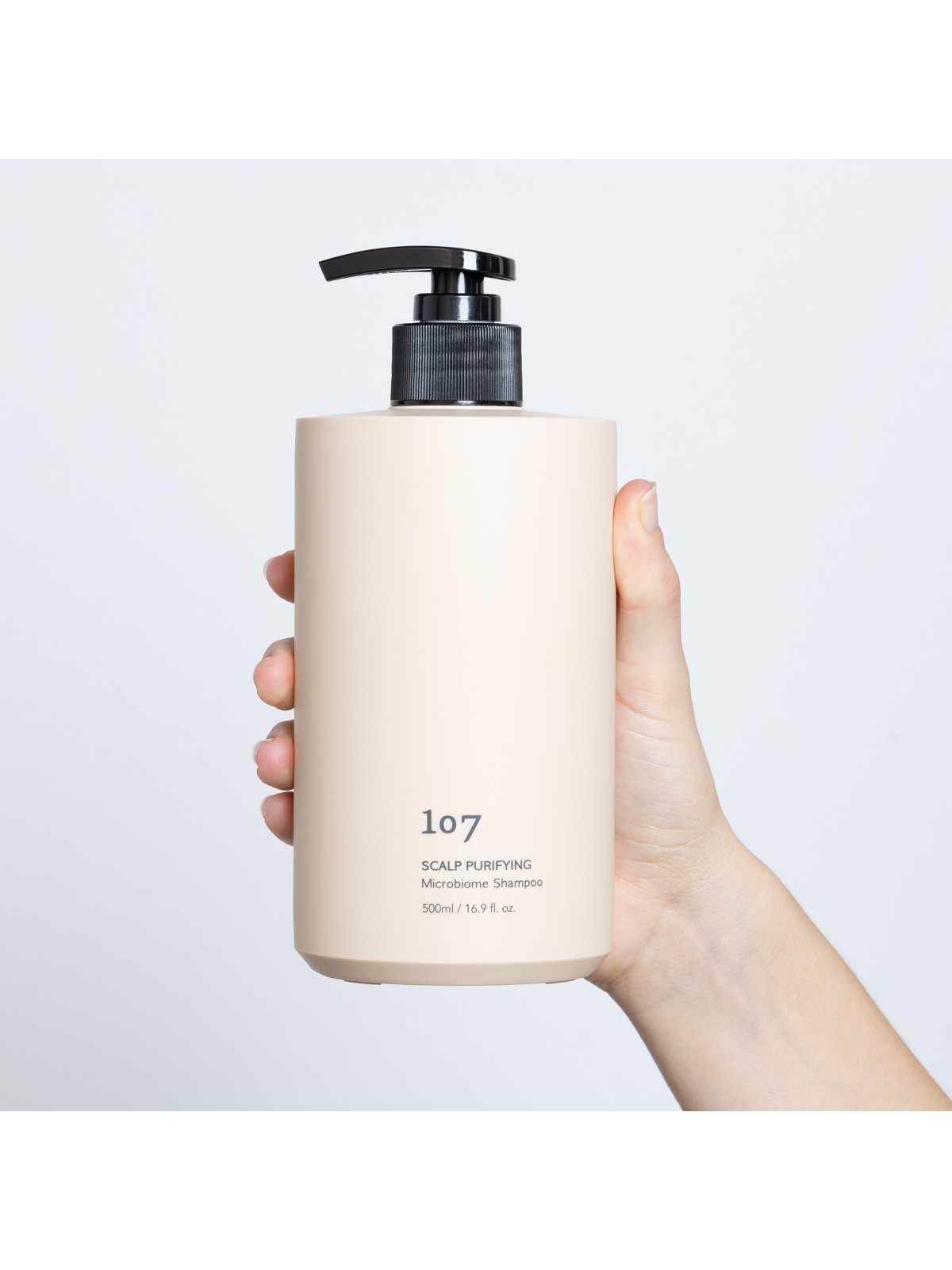 Soothing and Exfoliating Shampoo · 107 | MiiN Cosmetics