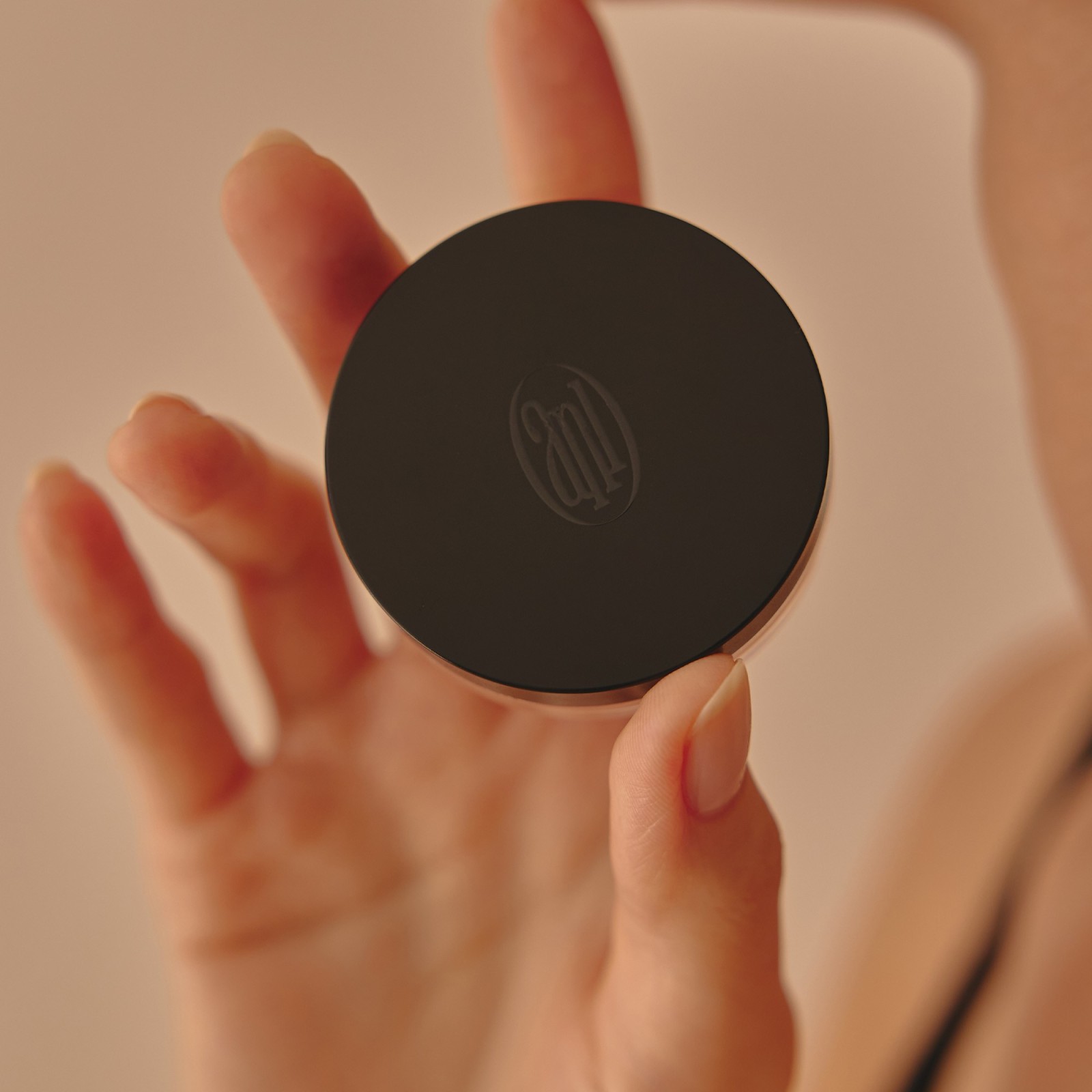 Fig Whisky Scent Balm · ANILLO | MiiN Cosmetics